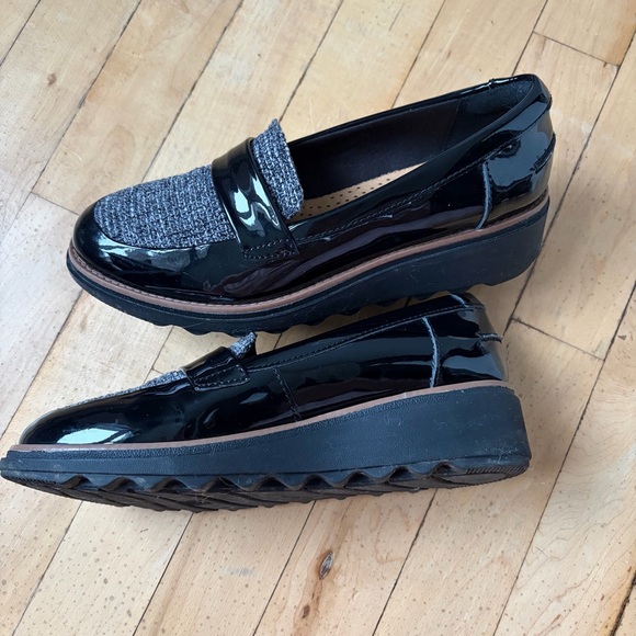 Clarks Womens Sharon Gracie Loafer Black Patent Size 6 M Comfort- Professional - Picture 9 of 9